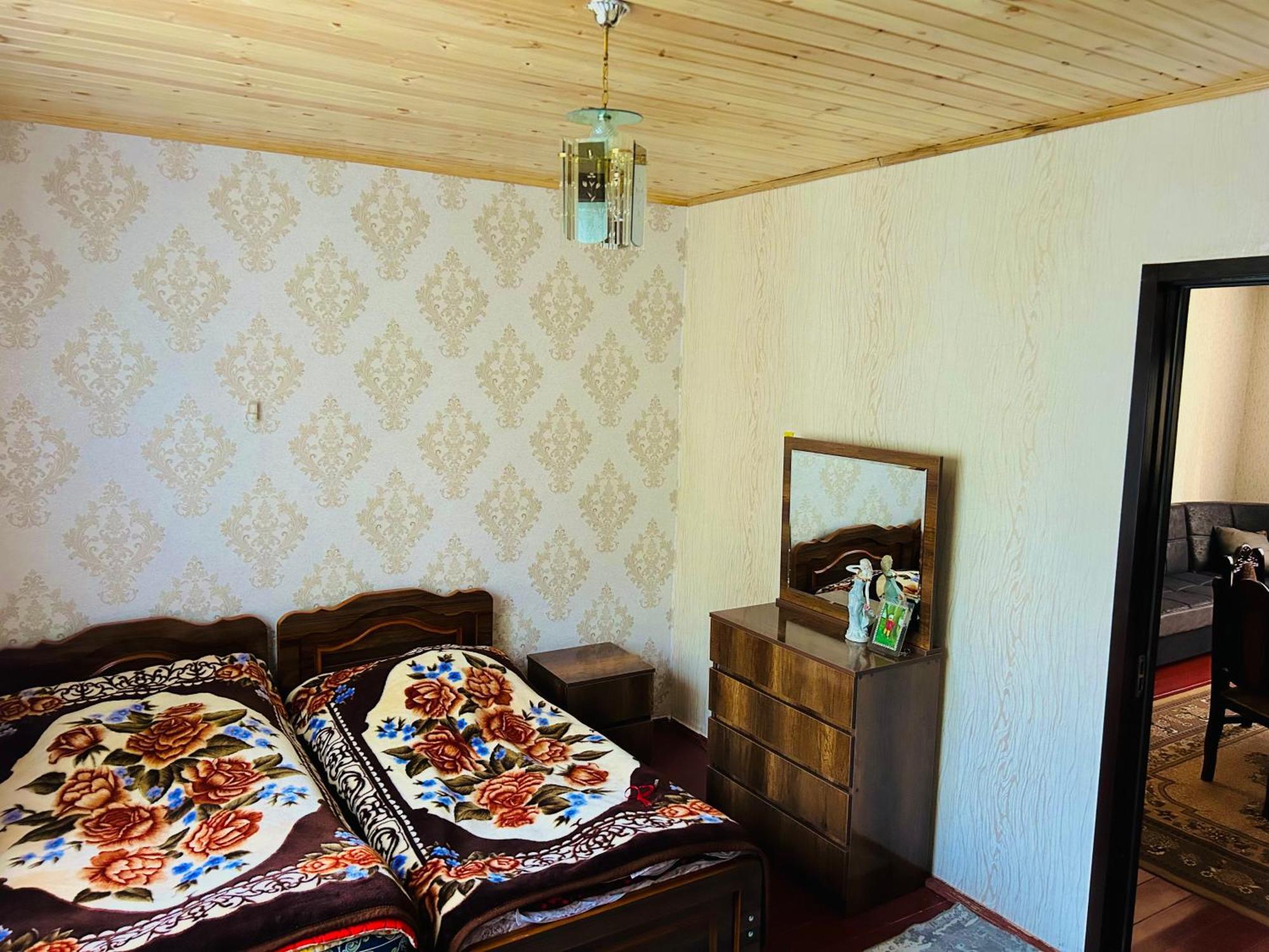 Vaso'S Guesthouse Katskhi Exterior photo